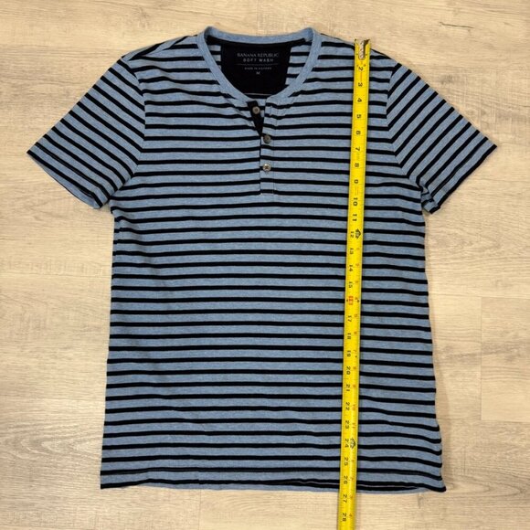 Banana Republic Soft Navy Blue Striped Henley Shirt Size M 100% Cotton - Picture 13 of 17